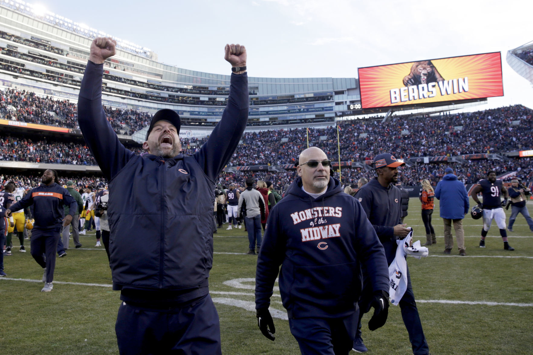 Bears 24, Packers 17
